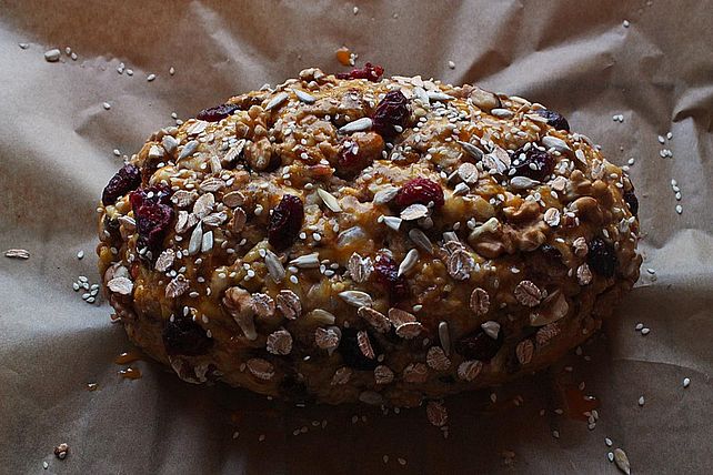 Apfelbrot mit getrockneten Cranberries von iobrecht| Chefkoch