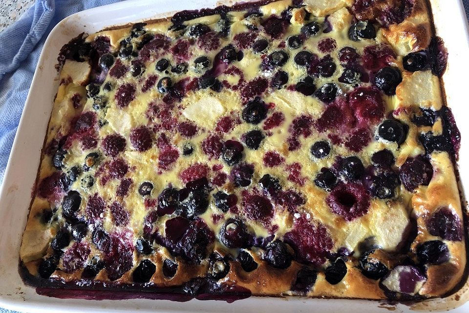 Clafoutis - Französischer Fruchtauflauf