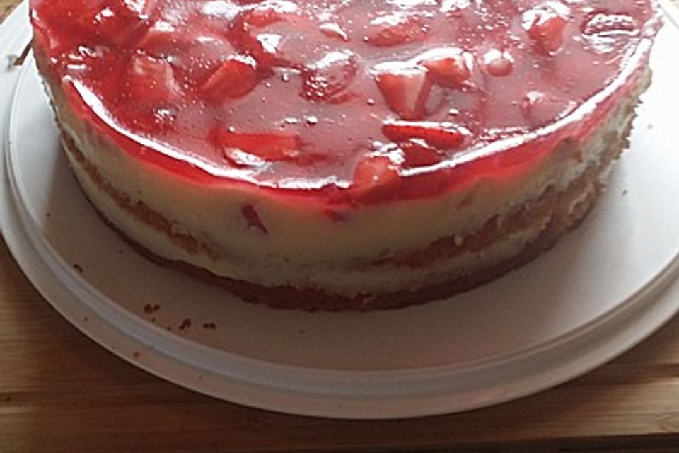 Erdbeerkuchen mit Vanillepudding