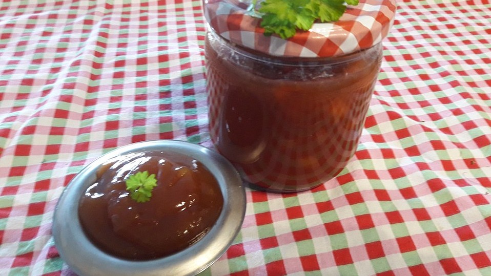 Aprikosenmarmelade mit Rosmarin von BakingYve