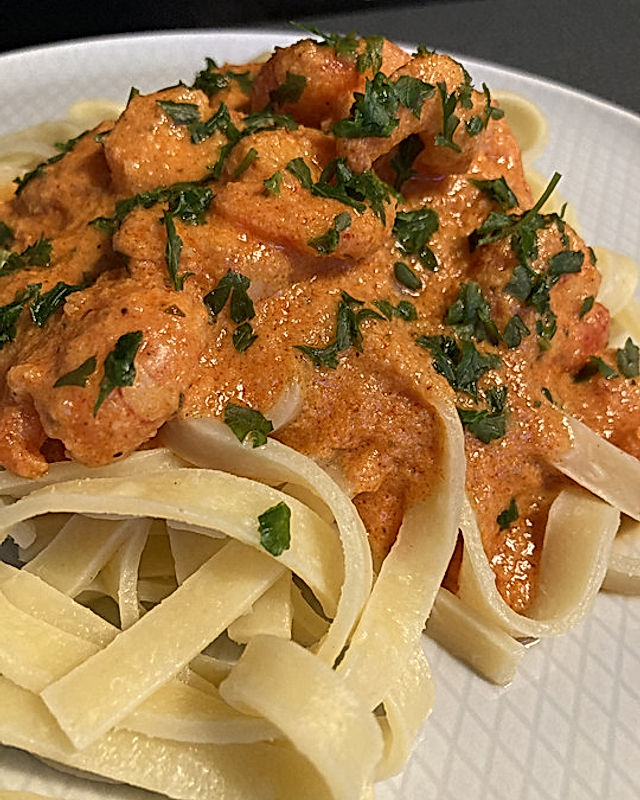 Pasta mit Knoblauch - Tomaten - Shrimps