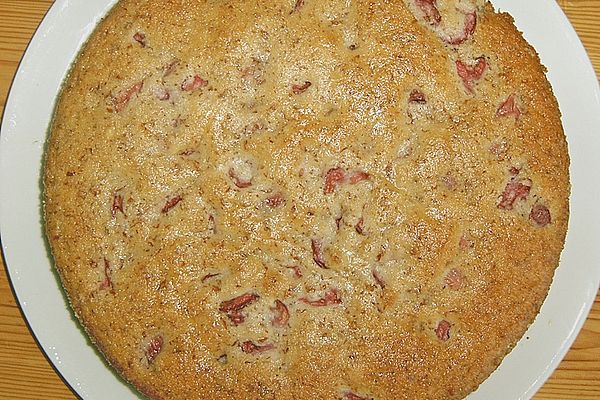 Grießkuchen mit Mandeln, Haselnüssen und Früchten von Katze27 | Chefkoch