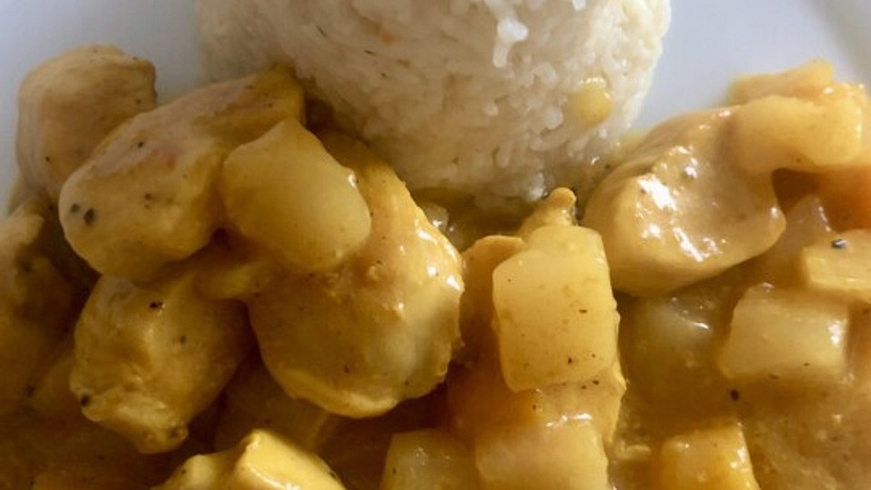 Fruchtiges Hähnchencurry von seifenbläschen