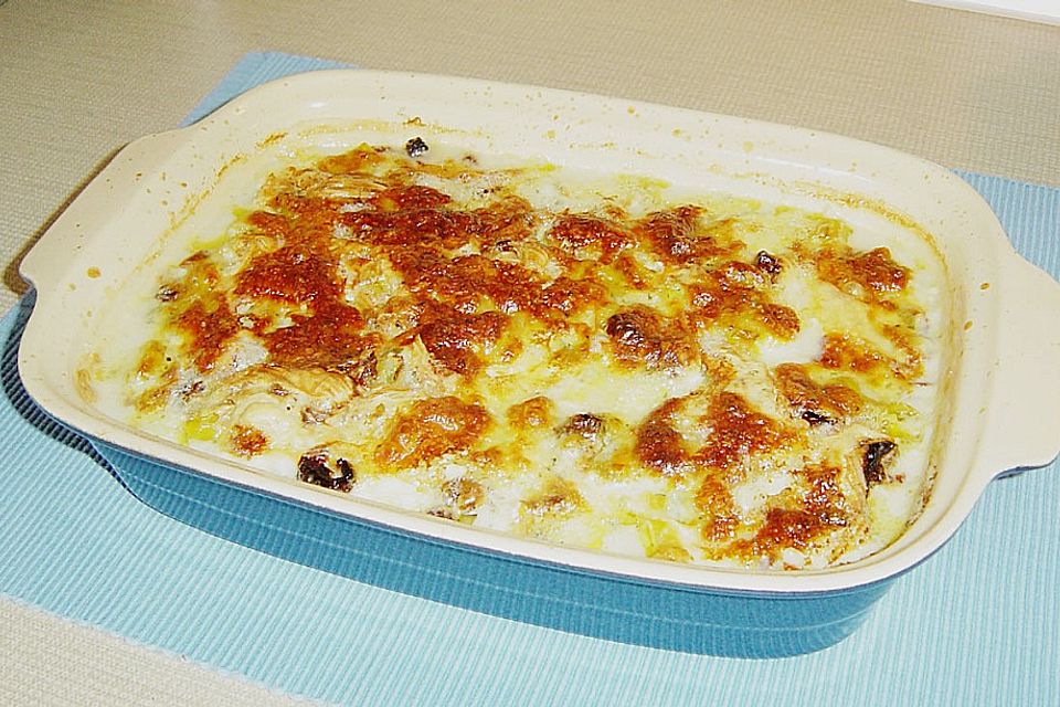 Kartoffel - Zucchini - Gratin mit Tomaten