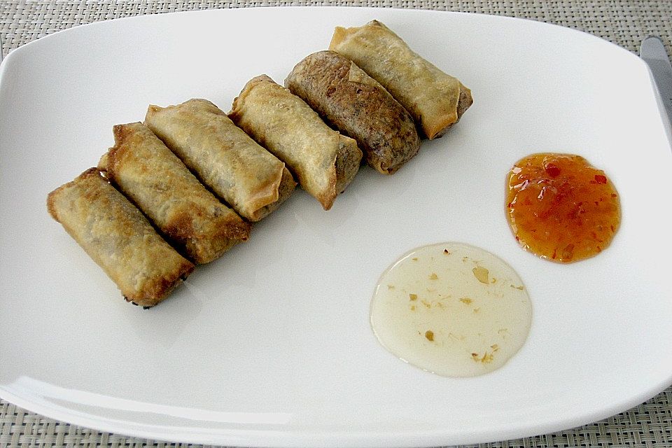 Thailändische Frühlingsröllchen - Po Piah