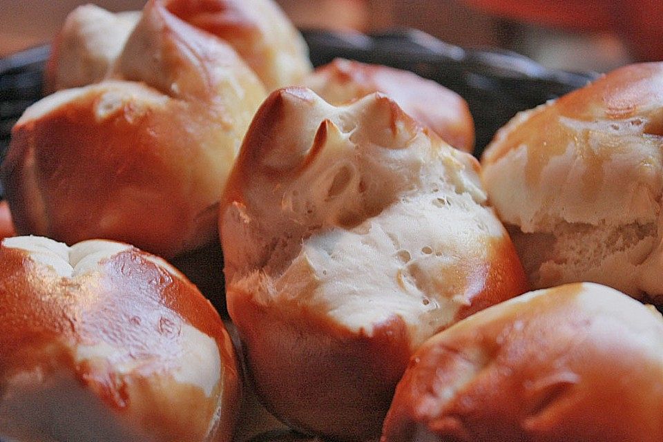 Laugenbrötchen Laugenbrötchen