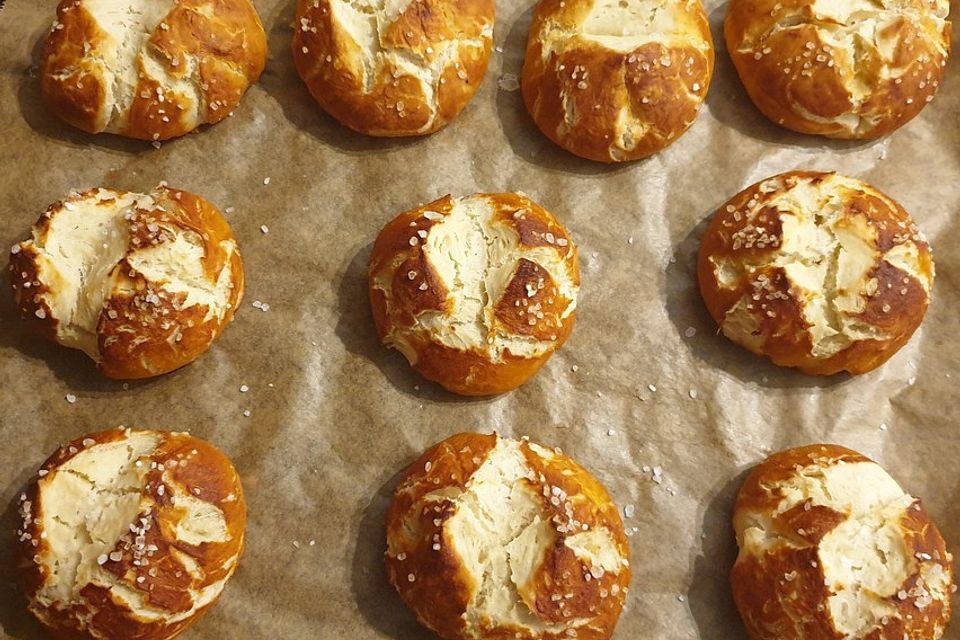 Laugenbrötchen Laugenbrötchen