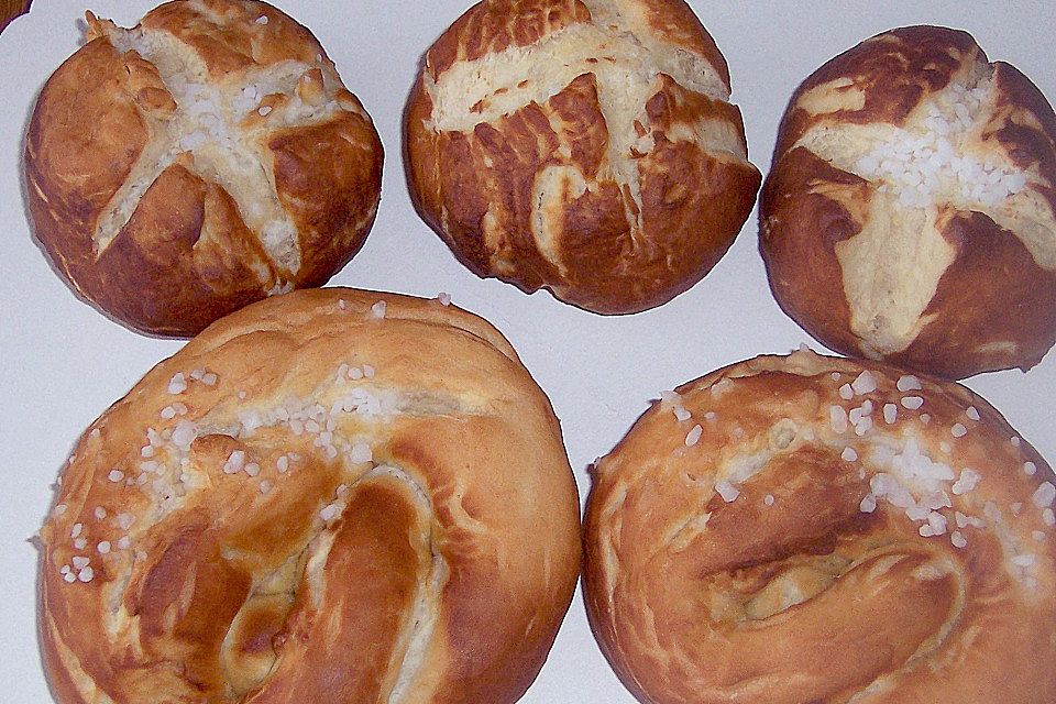 Laugenbrötchen Laugenbrötchen