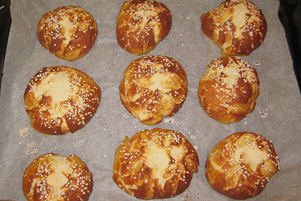 Laugenbrötchen Laugenbrötchen