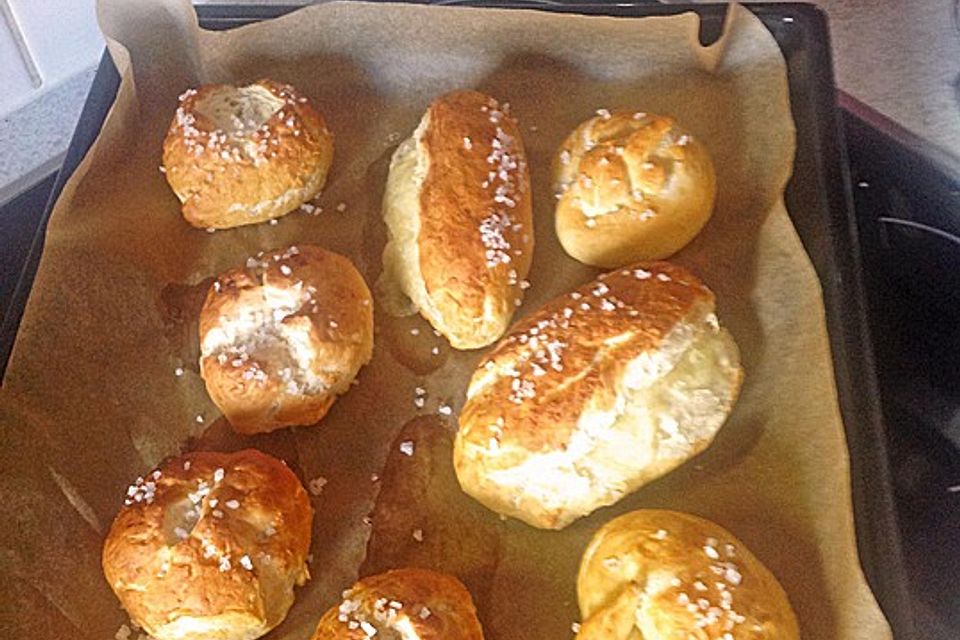 Laugenbrötchen Laugenbrötchen
