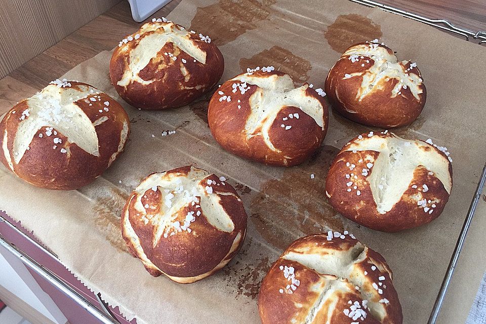 Laugenbrötchen Laugenbrötchen