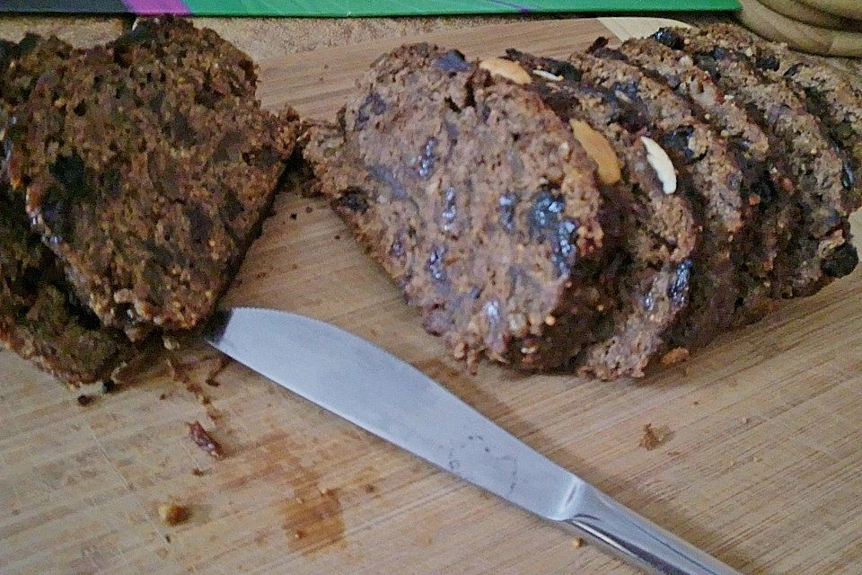 Schwäbisches Schnitzbrot oder Hutzelbrot