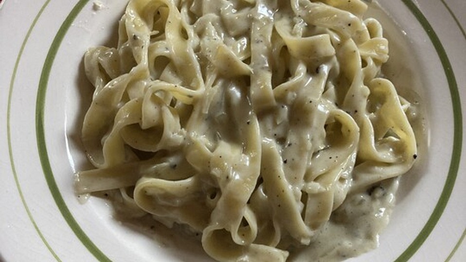 Bandnudeln mit Gorgonzolasauce von metal Bandnudeln mit Gorgonzolasauce von metal