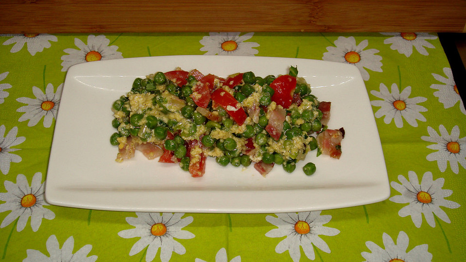 Eierpfanne mit Erbsen von heimwerkerkönig Eierpfanne mit Erbsen von heimwerkerkönig