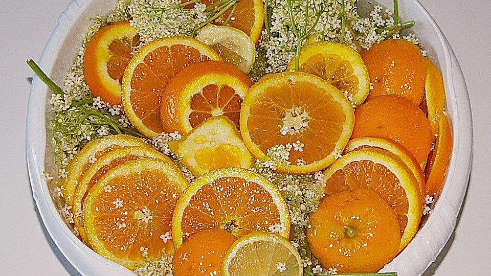 Holunderblütensirup à la Mama von Fips01
