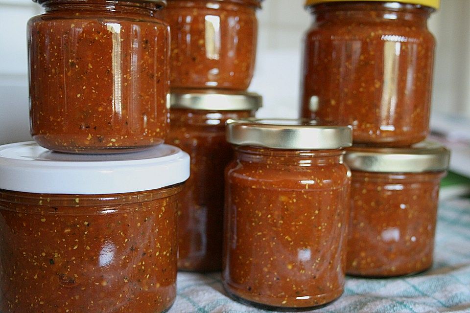 Hot Zucchini-Salsa Hot Zucchini-Salsa