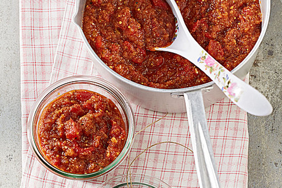 Hot Zucchini-Salsa Hot Zucchini-Salsa
