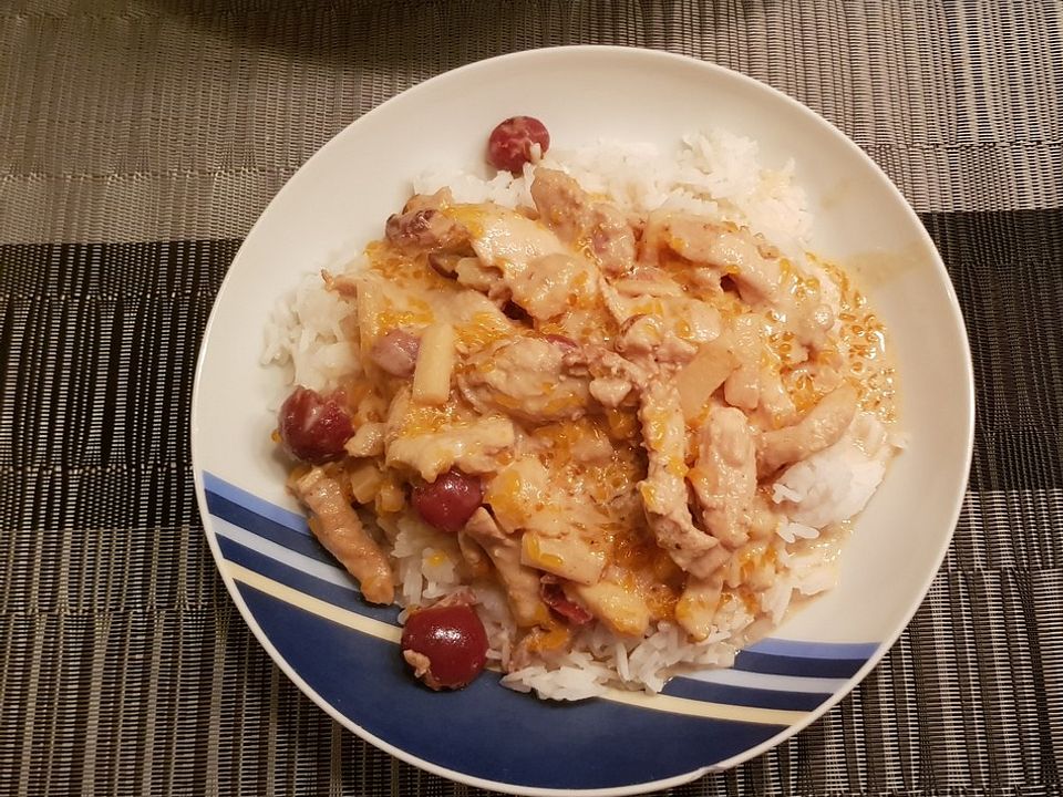 Curryhühnchen mit Früchten aus dem Wok von roteskaetchen| Chefkoch