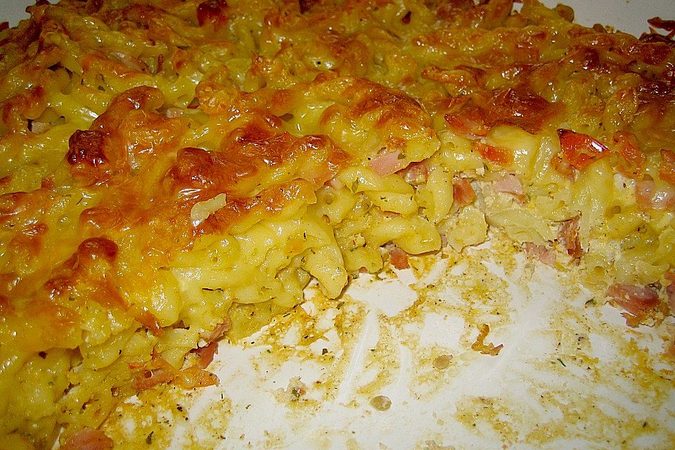 Makkaroni-Schinken-Gratin