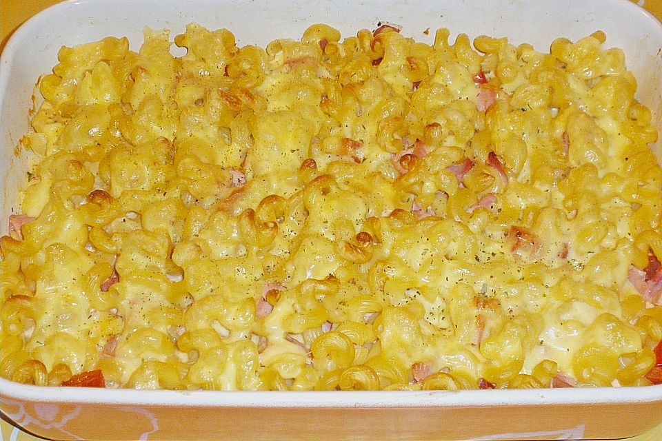 Makkaroni-Schinken-Gratin