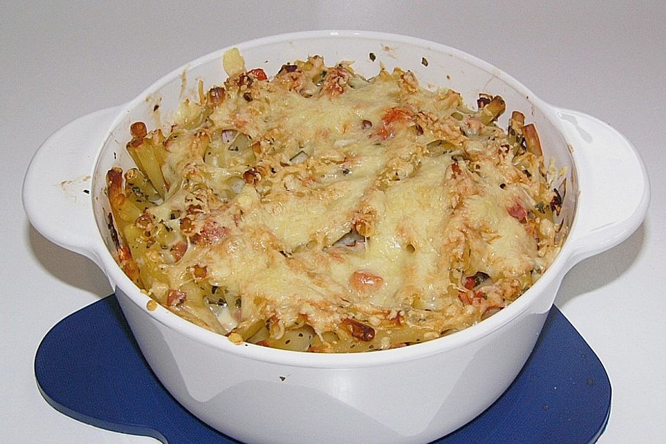 Makkaroni-Schinken-Gratin