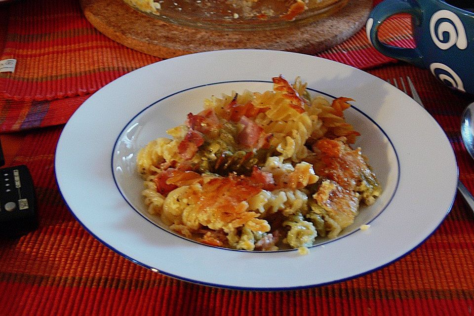 Makkaroni-Schinken-Gratin