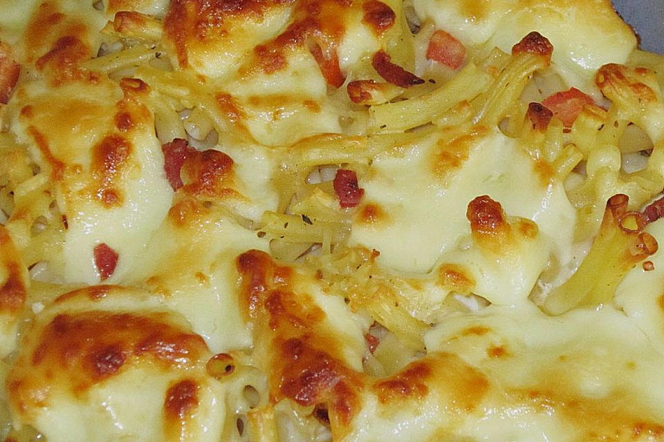 Makkaroni-Schinken-Gratin