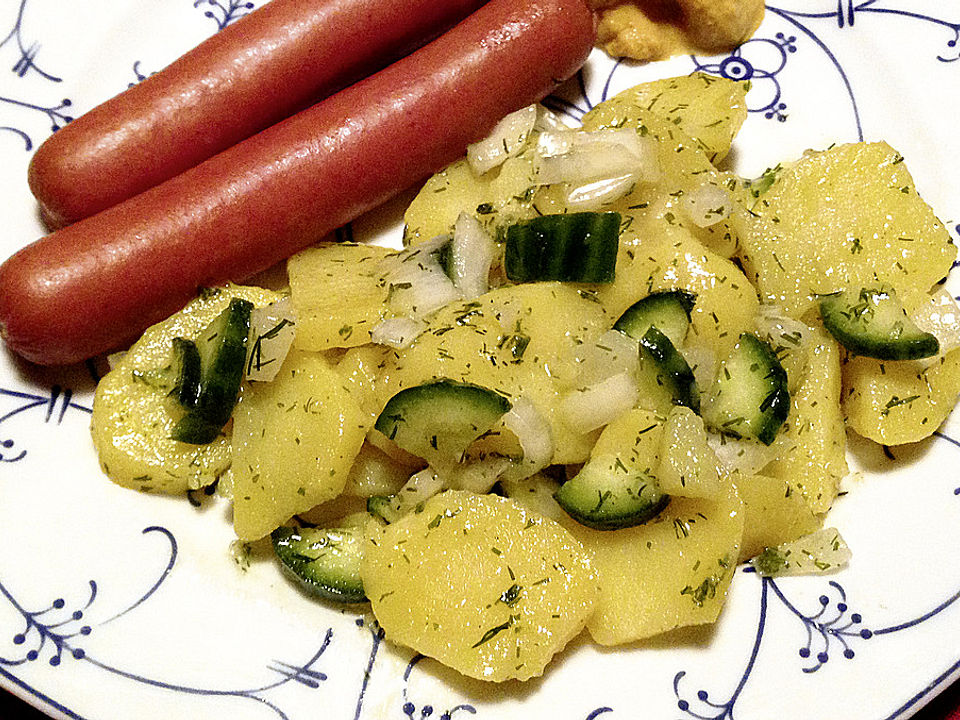 Leichter Kartoffelsalat mit Gurke und Dill von Kochbiest | Chefkoch