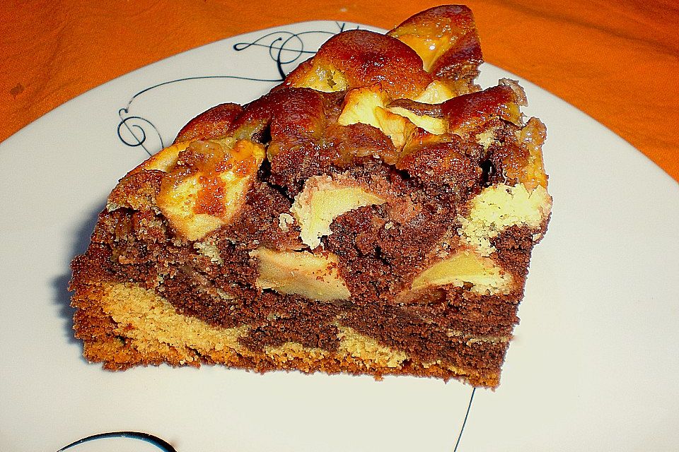 Apfel - Marzipan - Kuchen