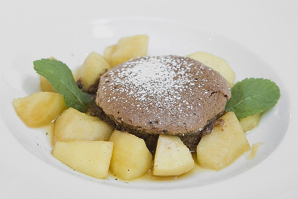 Espresso - Schokoladensoufflé mit Vanille - Äpfeln