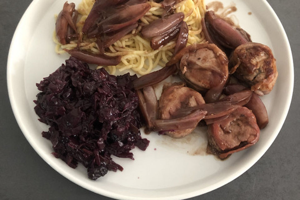 Schweinemedaillons mit Schalotten-Balsamico-Sauce