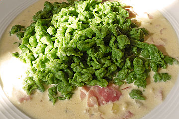 Spinatspatzle Mit Gorgonzolarahmsosse Von Fips01 Chefkoch