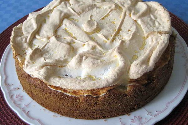 Käsekuchen mit Boden und Baiser von NicMak | Chefkoch