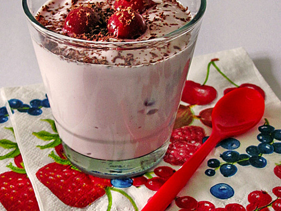 Kirschen in Quarkcreme von ramona84| Chefkoch
