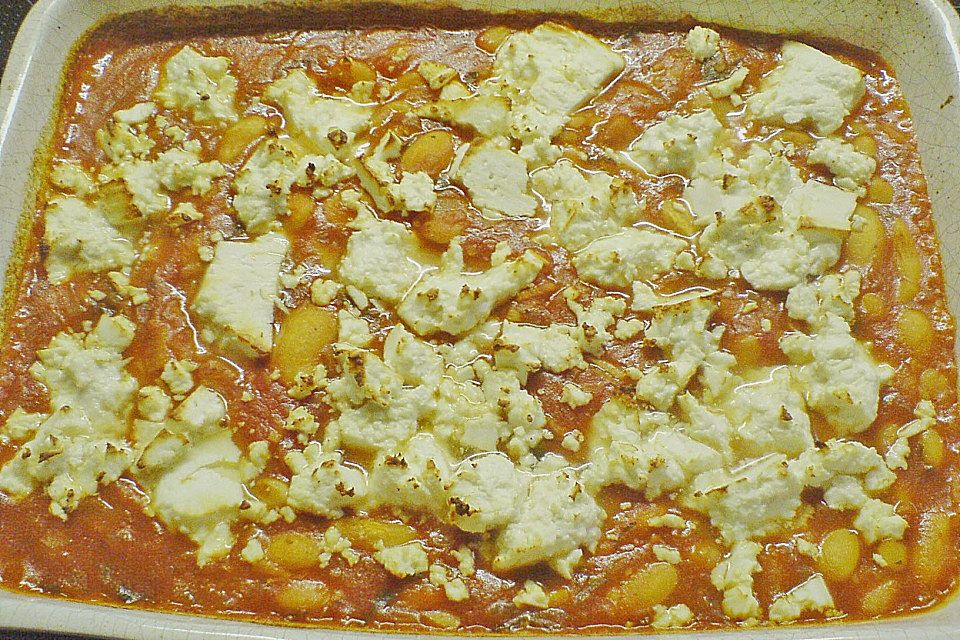 Riesenbohnen in pikanter Tomatensauce