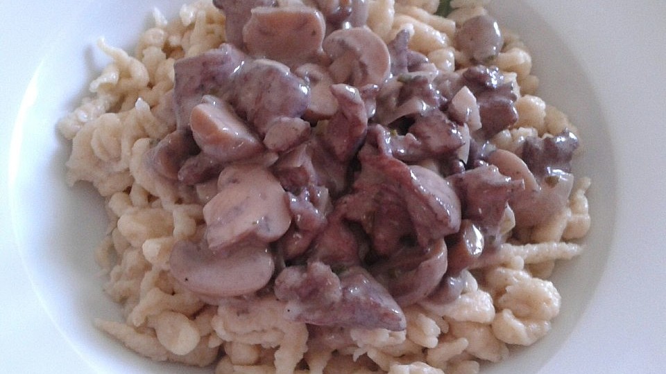 Hasengeschnetzeltes mit Pilzen von Raquel79| Chefkoch Hasengeschnetzeltes mit Pilzen von Raquel79| Chefkoch