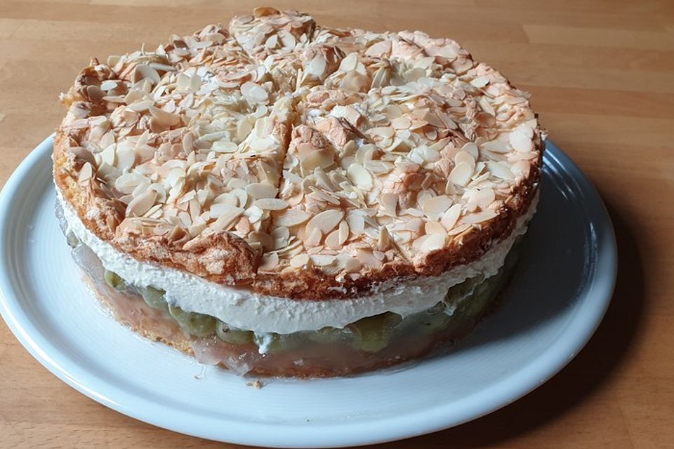 Stachelbeer - Baiser - Torte