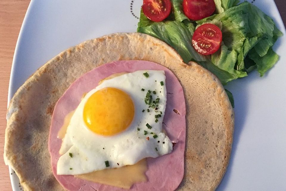 Galettes mit Schinken und Ei