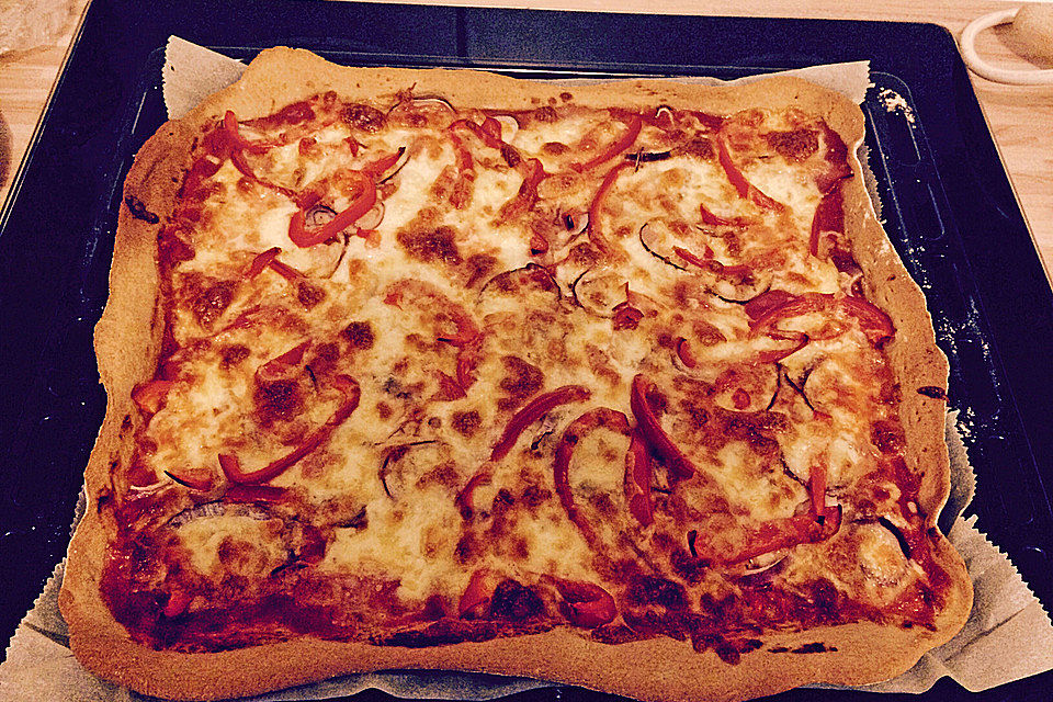 Pizza Tonno Pizza Tonno