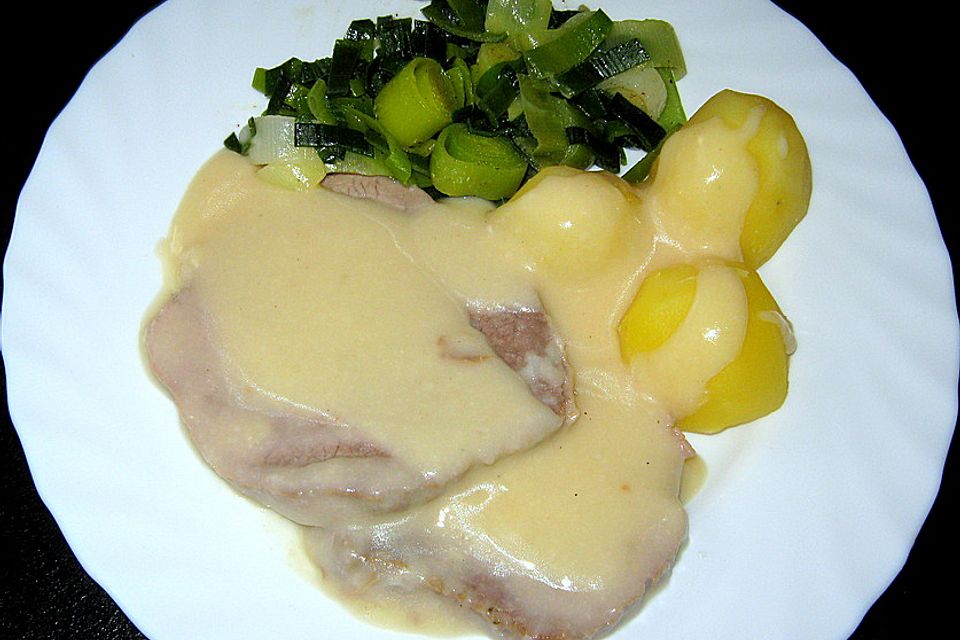 Tafelspitz mit Apfel - Meerrettich - Sauce