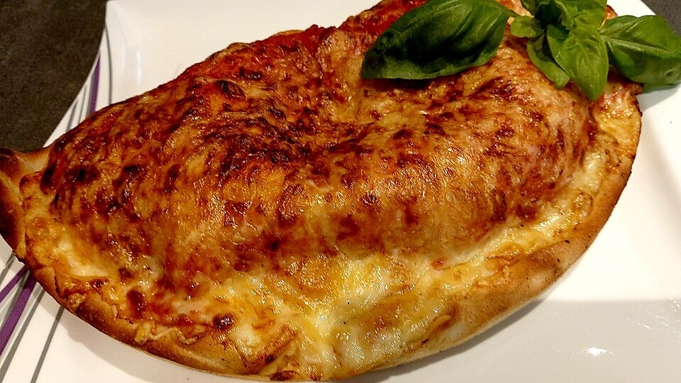 Calzone von Hoernchen86