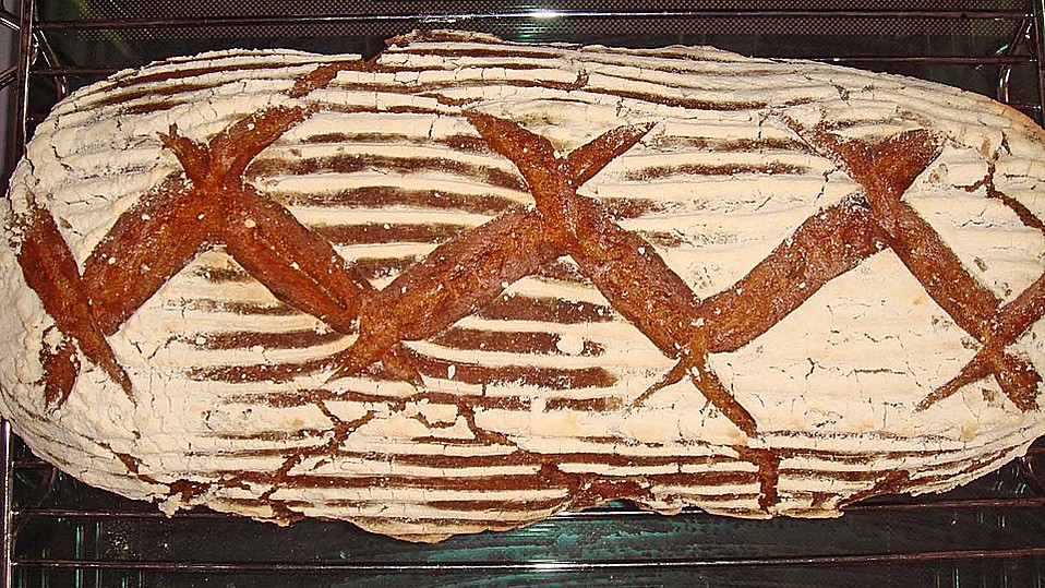 Ostfriesisches Schwarzbrot von Friesin Ostfriesisches Schwarzbrot von Friesin