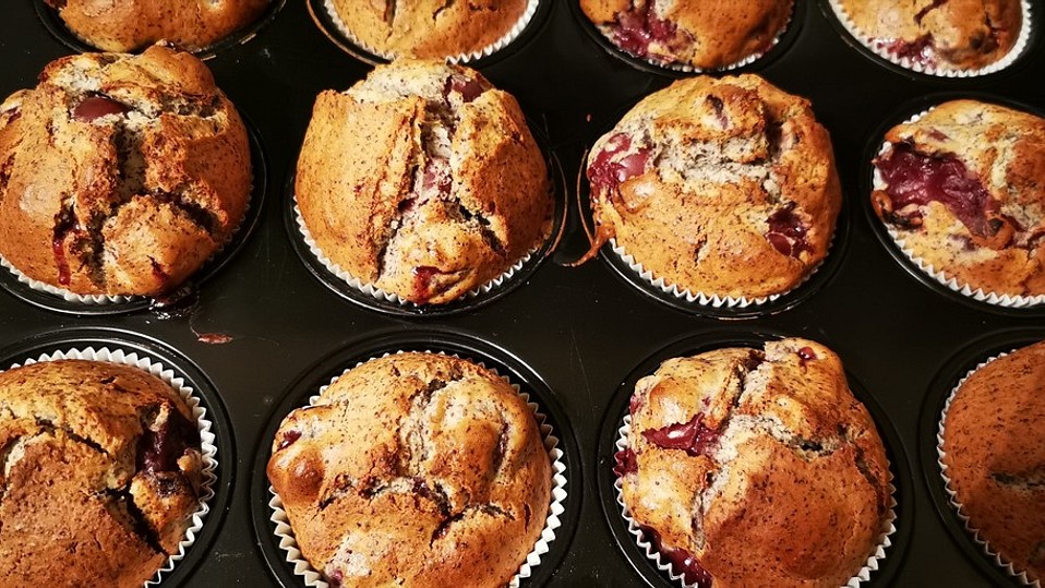 Mohn - Kirsch - Muffins von Monsen Mohn - Kirsch - Muffins von Monsen