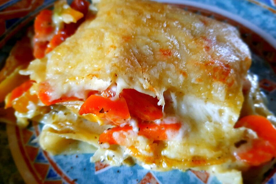 Wunderbare Spitzkohl-Möhren-Lasagne mit Salbei und Muskat