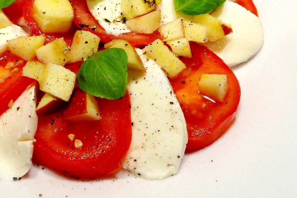 Mozzarella mit Tomaten einmal anders