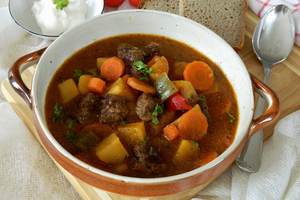 Gulaschsuppe