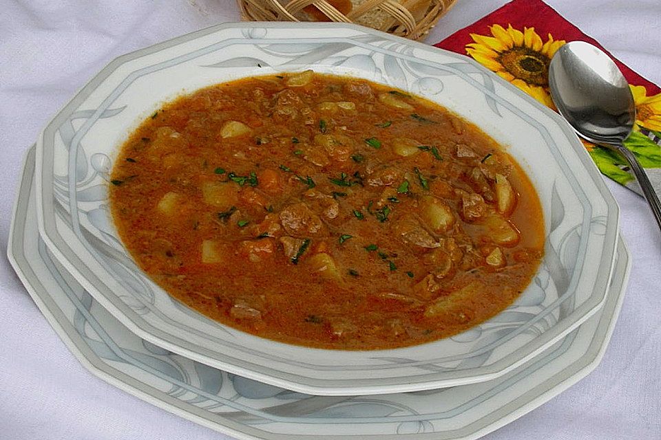 Gulaschsuppe