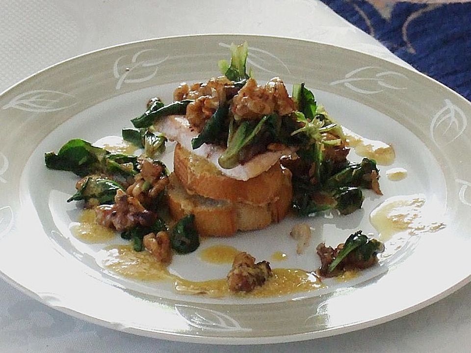 Türmchen von gegrilltem Lachs und gebratenem Feldsalat von headchef ...