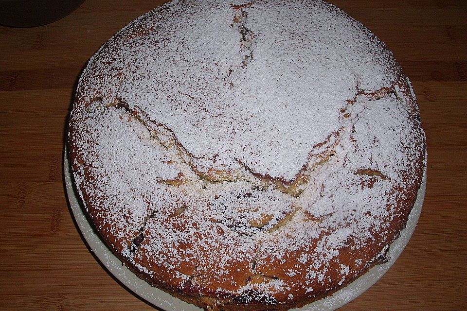 Pflaumenkuchen mit Marzipan