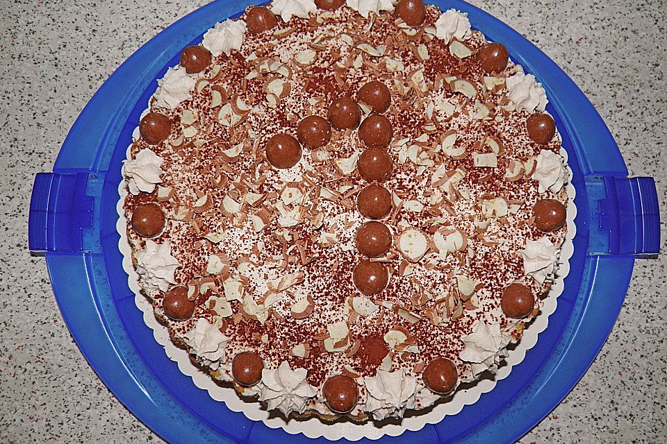 Kinderschokoladen - Sahne - Torte